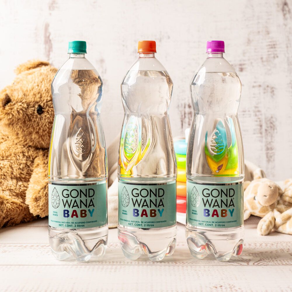 ¿Cuándo y cuánta agua debe beber tu bebé?