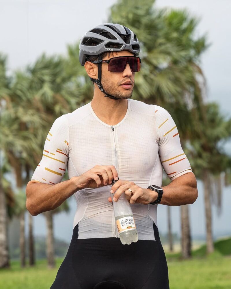Entrená mejor, hidratate mejor: los beneficios de tomar agua premium